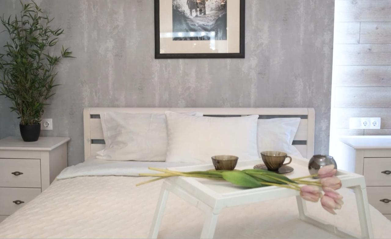 Paulmarie Apartments On Pushkinskaya Brest Dış mekan fotoğraf
