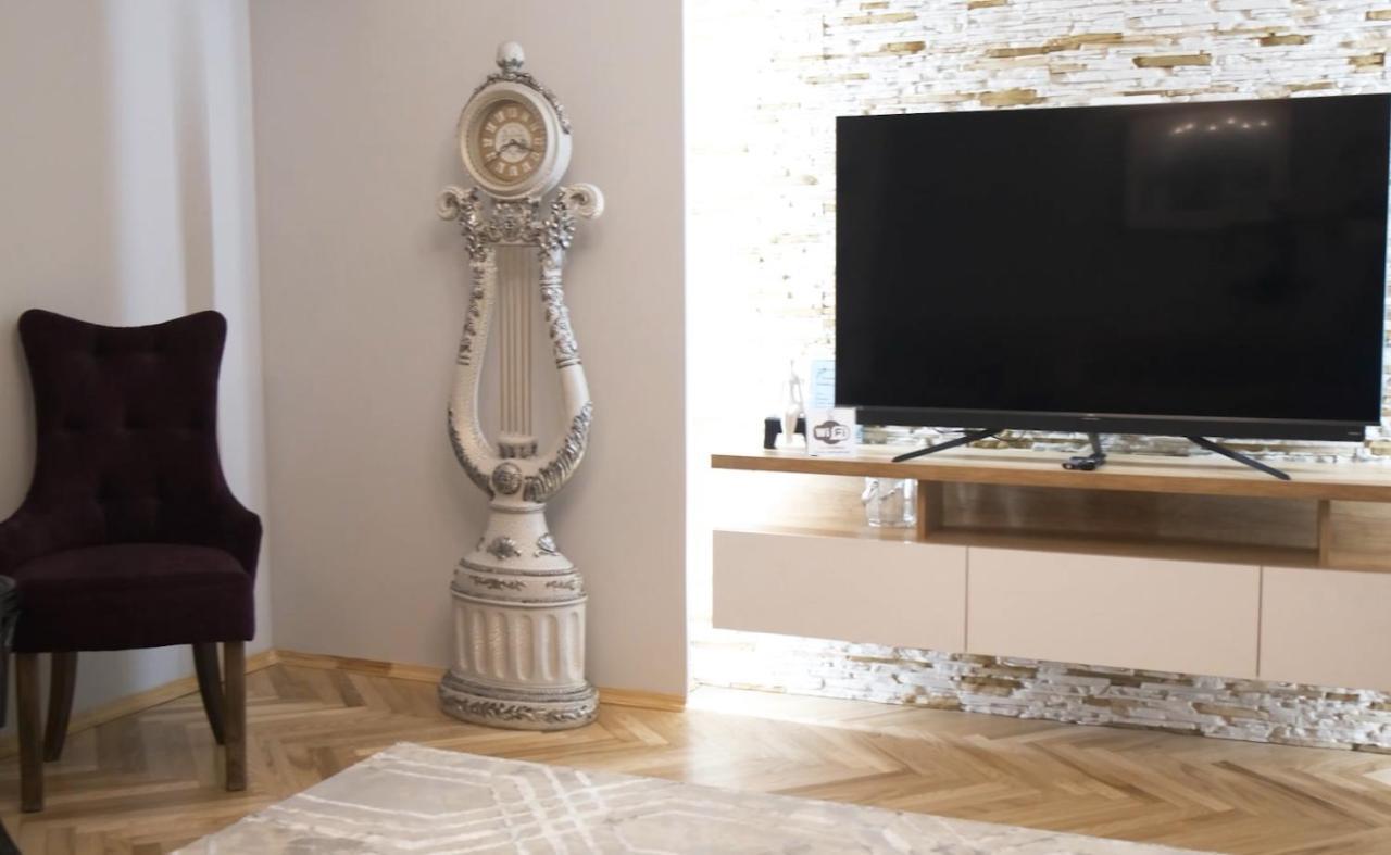 Paulmarie Apartments On Pushkinskaya Brest Dış mekan fotoğraf