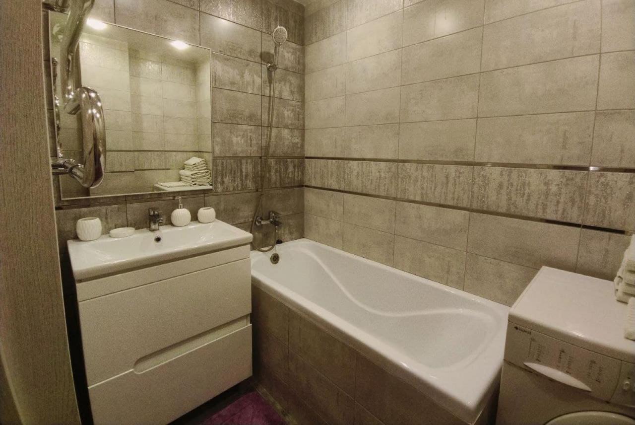 Paulmarie Apartments On Pushkinskaya Brest Dış mekan fotoğraf